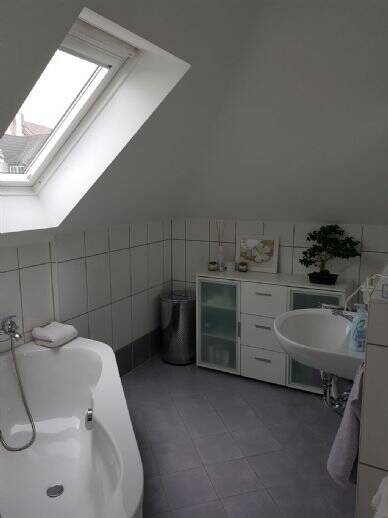 Schicke 4-Raum-Wohnung in guter Lage sucht Käufer - Etagenwohnung Altenburg Altenburg | Angebot:26147200