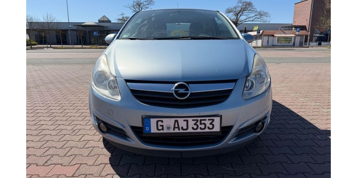 Opel Corsa 150.154 km 2.069 &euro; Gera 07546