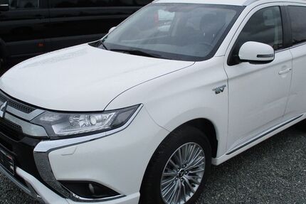 Mitsubishi Outlander 161.453 km 12.980 &euro; Gera 07548