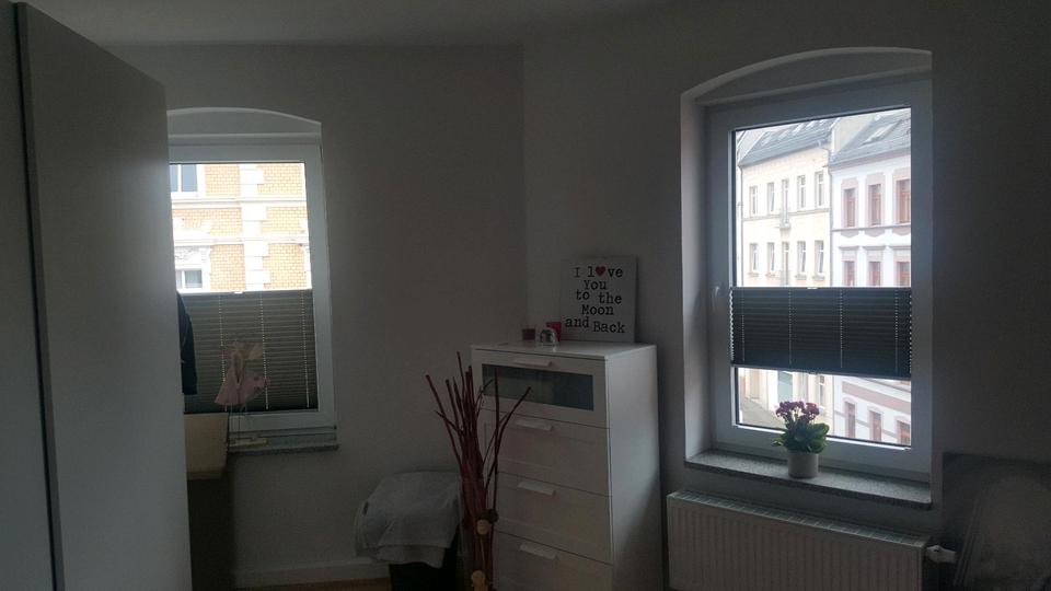 Dachgeschoßwohnung Gera - 3 Zimmer, 83 m&sup2;, 800&euro; | Angebot:26451510