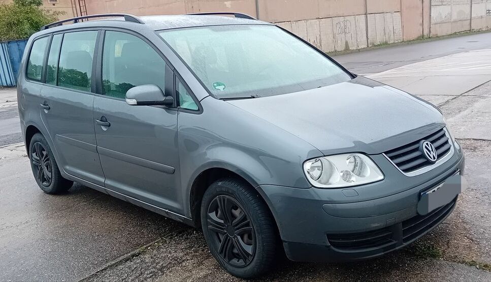 VW Touran 198.000 km 1.400 € schmölln 04626