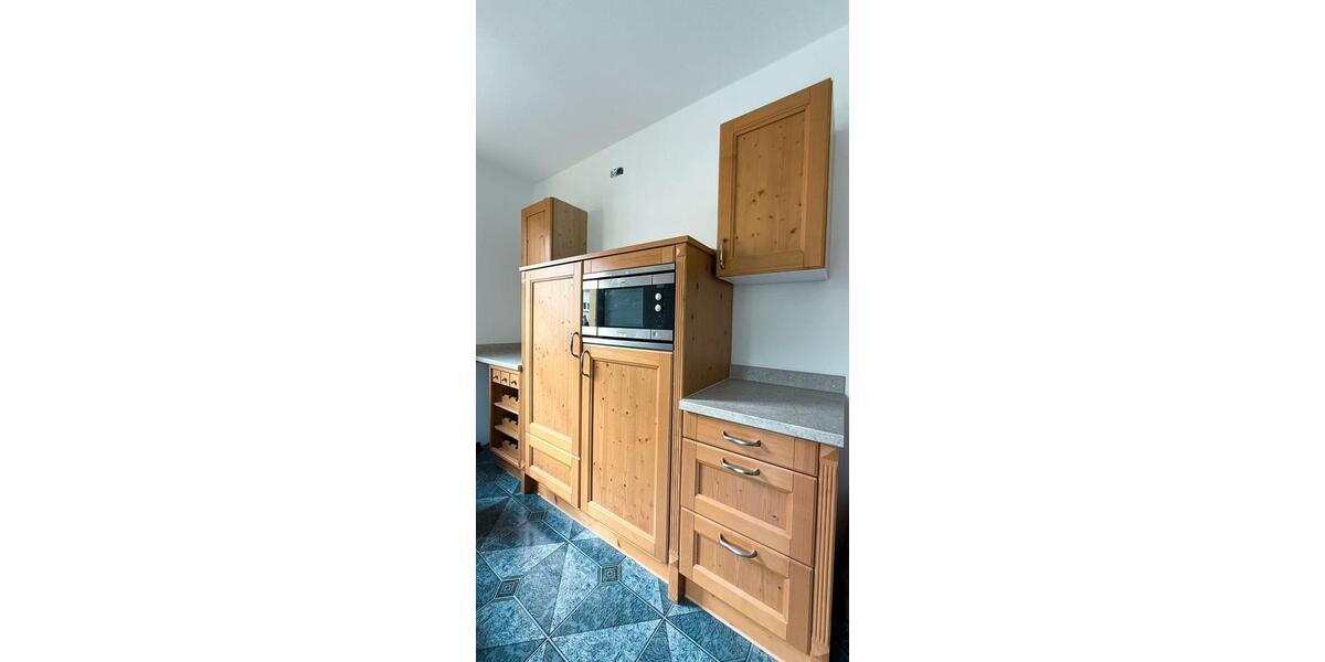 Maisonettenwohnung Crimmitschau - 3 Zimmer, 122 m&sup2;, 960&euro; | Angebot:25307850