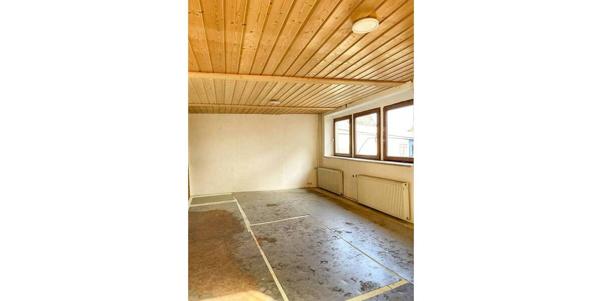 Einfamilienhaus Meerane Crotenlaide - 6 Zimmer, 150 m&sup2;, 49.000&euro; | Angebot:26499675