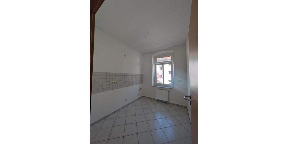 Etagenwohnung Gera Alt-Bieblach - 2 Zimmer, 66 m&sup2;, 420&euro; | Angebot:26631154