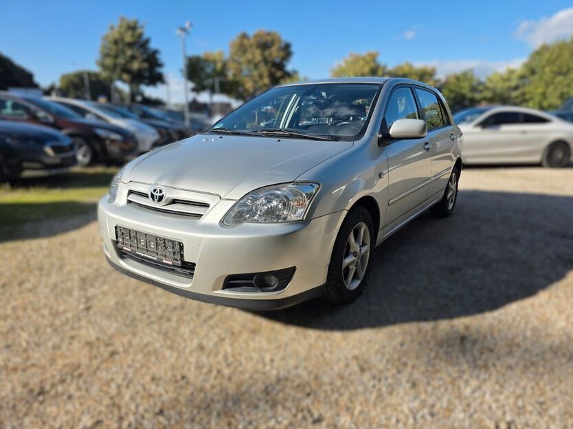 Toyota Corolla 131.000 km 2.980 € Zwickau 08056