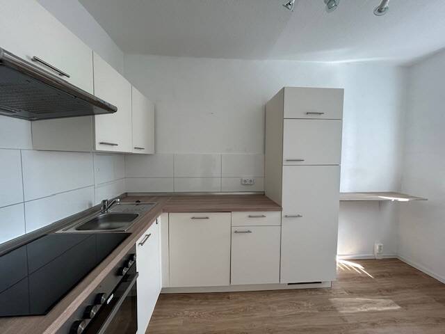 Etagenwohnung Gera Lusan - 3 Zimmer, 68 m&sup2;, 375&euro; | Angebot:25692057