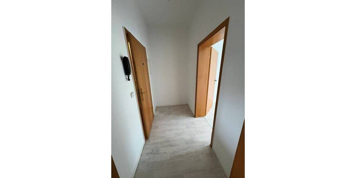 Etagenwohnung Meuselwitz - 2 Zimmer, 52 m&sup2;, 315&euro; | Angebot:26499914