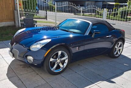 Pontiac Solstice 143.755 km 9.950 € Zeitz 06712