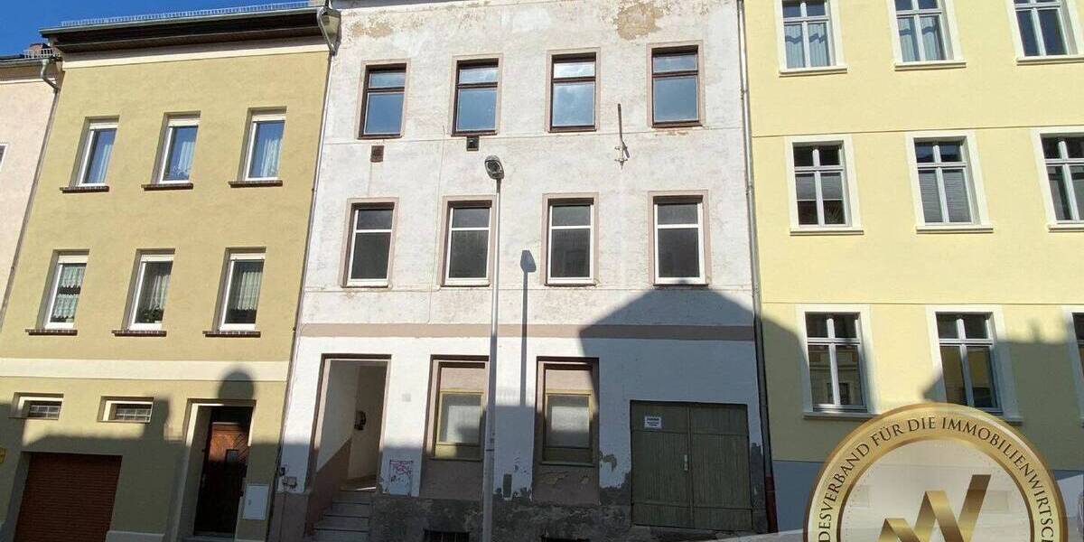 Sanierungsbedürftiges Mehrfamilienhaus mit 2-3 Wohneinheiten 1 zimmer
