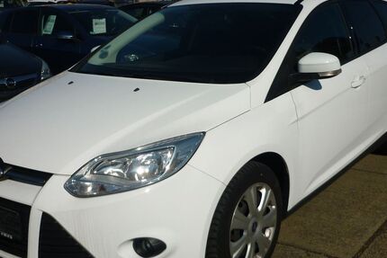 Ford Focus 126.000 km 5.900 € Gera 07548