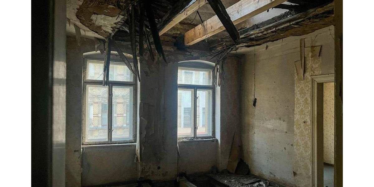 Mehrfamilienhaus, Wohnhaus Gera Pforten - 4 Zimmer, 790 m&sup2;, 130.000&euro; | Angebot:25695871