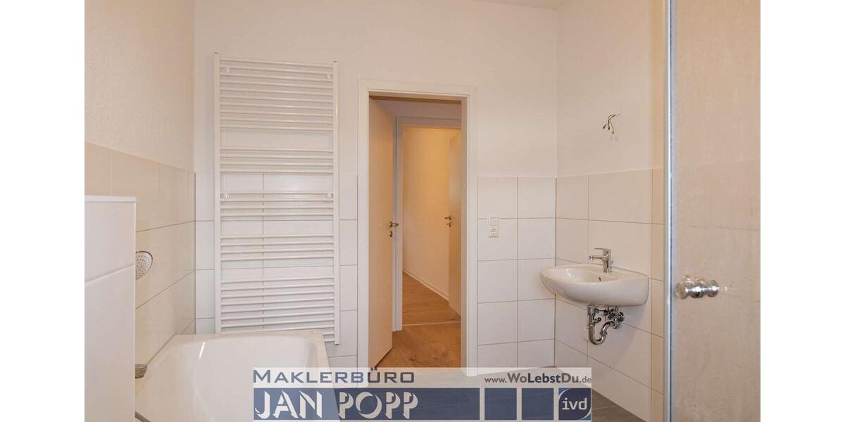 Dachgeschoßwohnung Greiz - 4 Zimmer, 83 m&sup2;, 500&euro; | Angebot:24212734