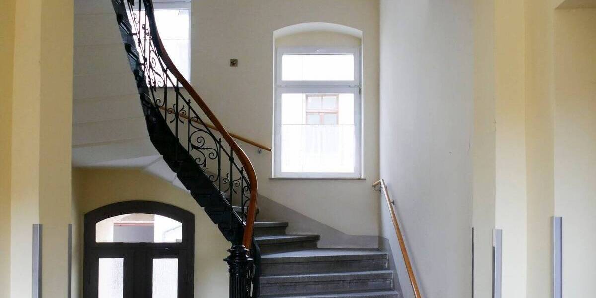 Singlewohnung im Einzeldenkmal mit Lift 2 zimmer