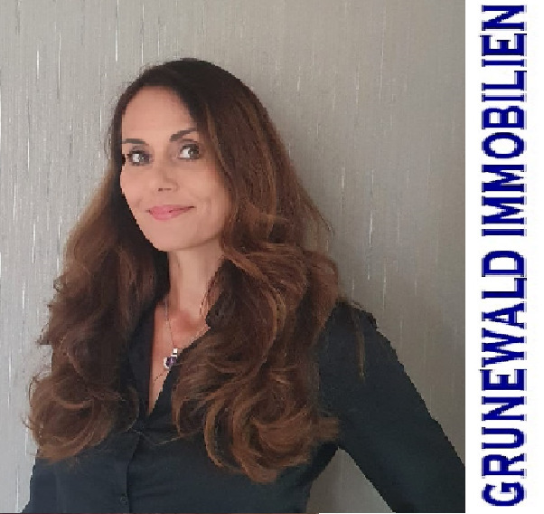 Mehrfamilienhaus, Wohnhaus Hermsdorf - 6 Zimmer, 155 m&sup2;, 79.000&euro; | Angebot:25703141