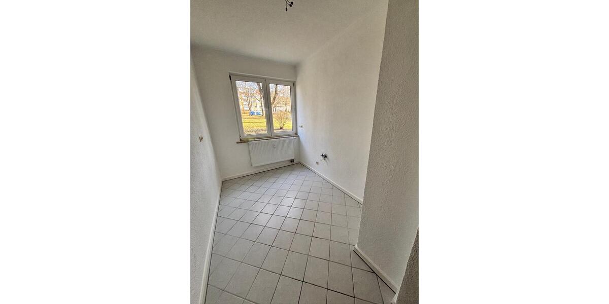 Hochparterre Gera Debschwitz - 2 Zimmer, 48 m&sup2;, 500&euro; | Angebot:26338478