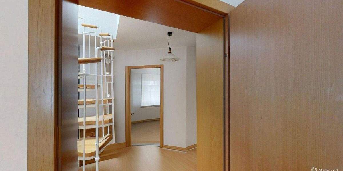 Etagenwohnung Altenburg - 6 Zimmer, 101 m&sup2;, 139.000&euro; | Angebot:25777378