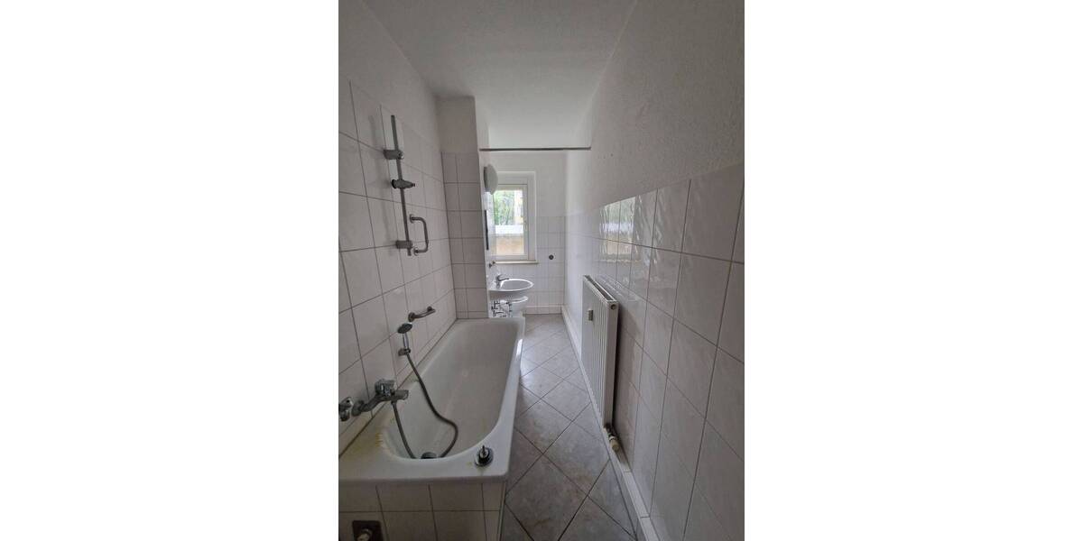 Etagenwohnung Gera Liebschwitz - 3 Zimmer, 59 m&sup2;, 310&euro; | Angebot:26542760