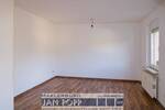 Etagenwohnung Greiz - 4 Zimmer, 80 m&sup2;, 350&euro; | Angebot:25666530