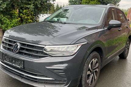VW Tiguan 79.000 km 22.500 &euro; Werdau 08412