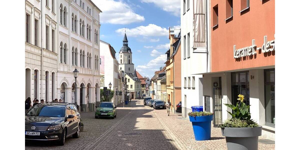 BüroPraxis in günstig gelegenem WGH, Neubau 1996, 1.OG, ca. 125 m², Balkon, Modernisierungsbedarf 3 zimmer