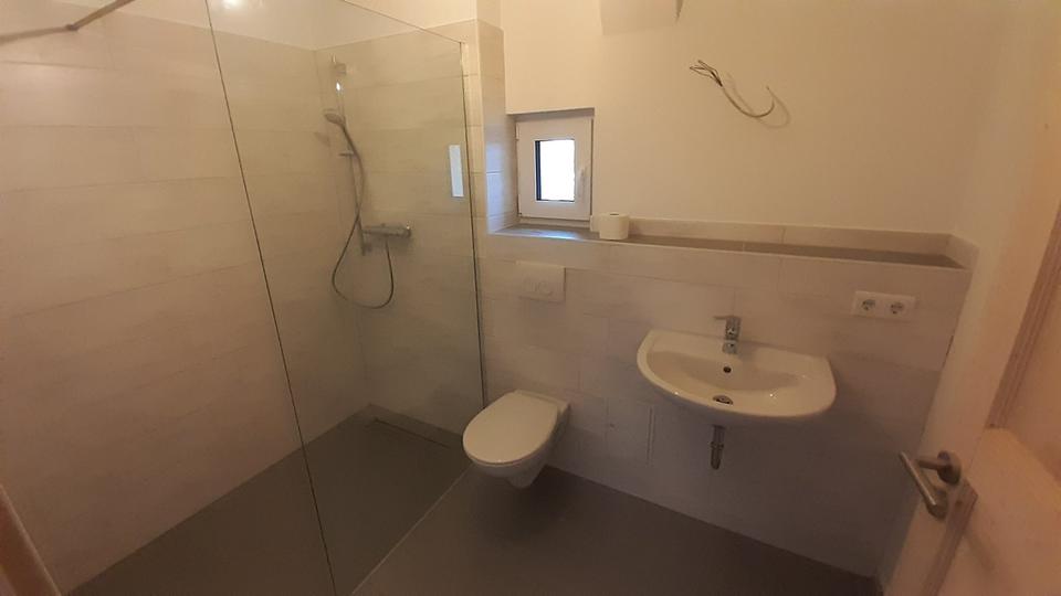 Mehrfamilienhaus, Wohnhaus Bürgel - 12 Zimmer, 284 m&sup2;, 540.000&euro; | Angebot:22799914
