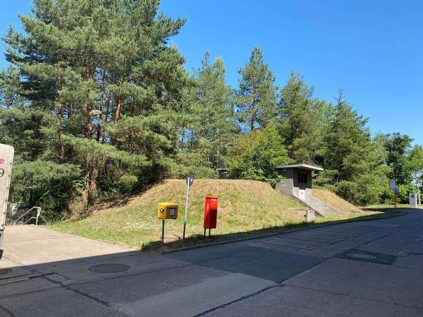 Grundstück in Gera 32.515 € 929 m²
