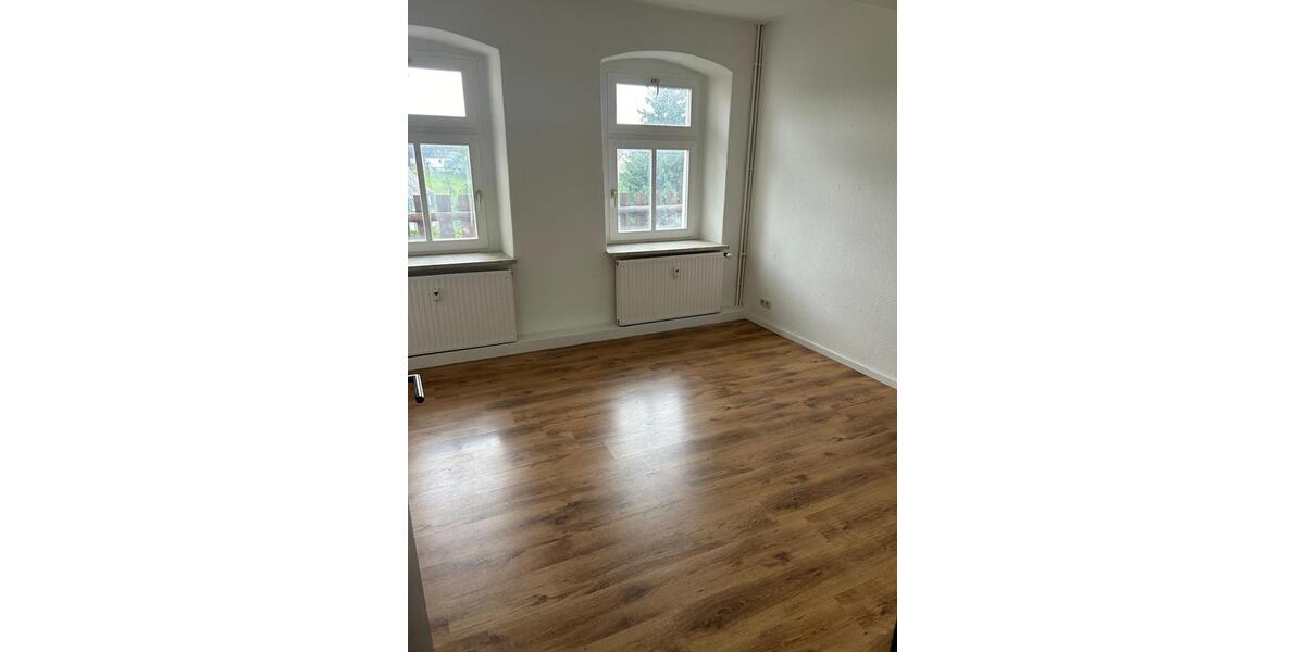 Erdgeschoßwohnung Mohlsdorf-Teichwolframsdorf Teichwolframsdorf - 2 Zimmer, 44 m&sup2;, 260&euro; | Angebot:25543323