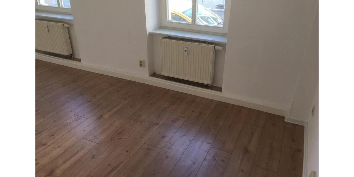 Erdgeschoßwohnung Gera Debschwitz - 3 Zimmer, 60 m&sup2;, 345&euro; | Angebot:25714571