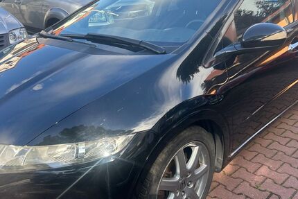 Honda Civic 159.000 km 2.900 € zwickau 08064