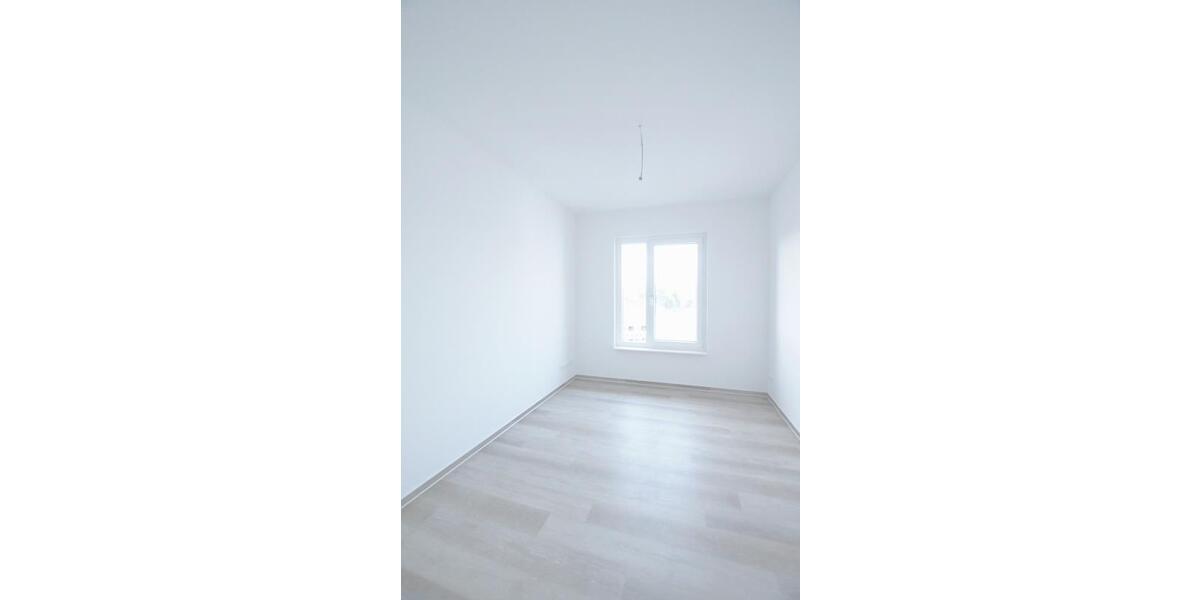 Etagenwohnung Triptis - 4 Zimmer, 97 m&sup2;, 995&euro; | Angebot:24586572