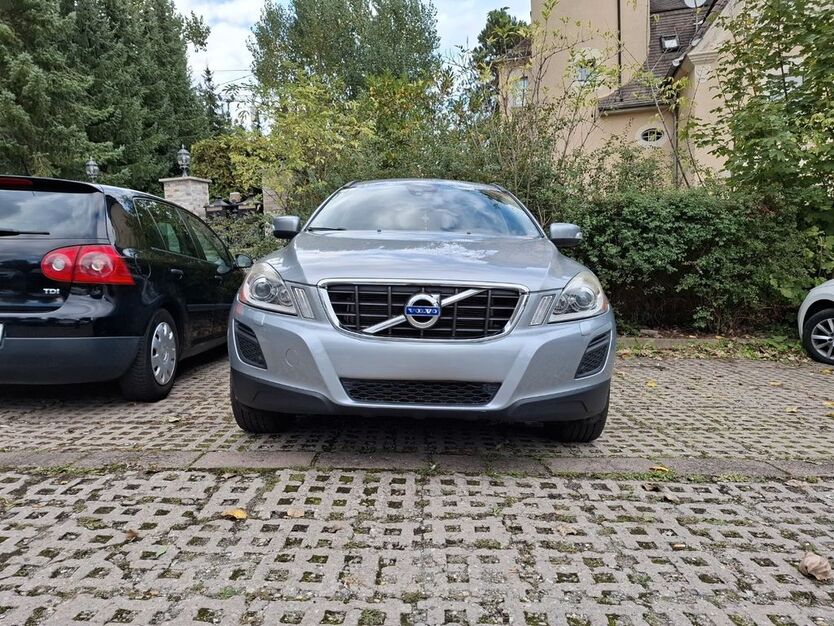 Volvo XC60 114.000 km 11.990 € Gera 07549
