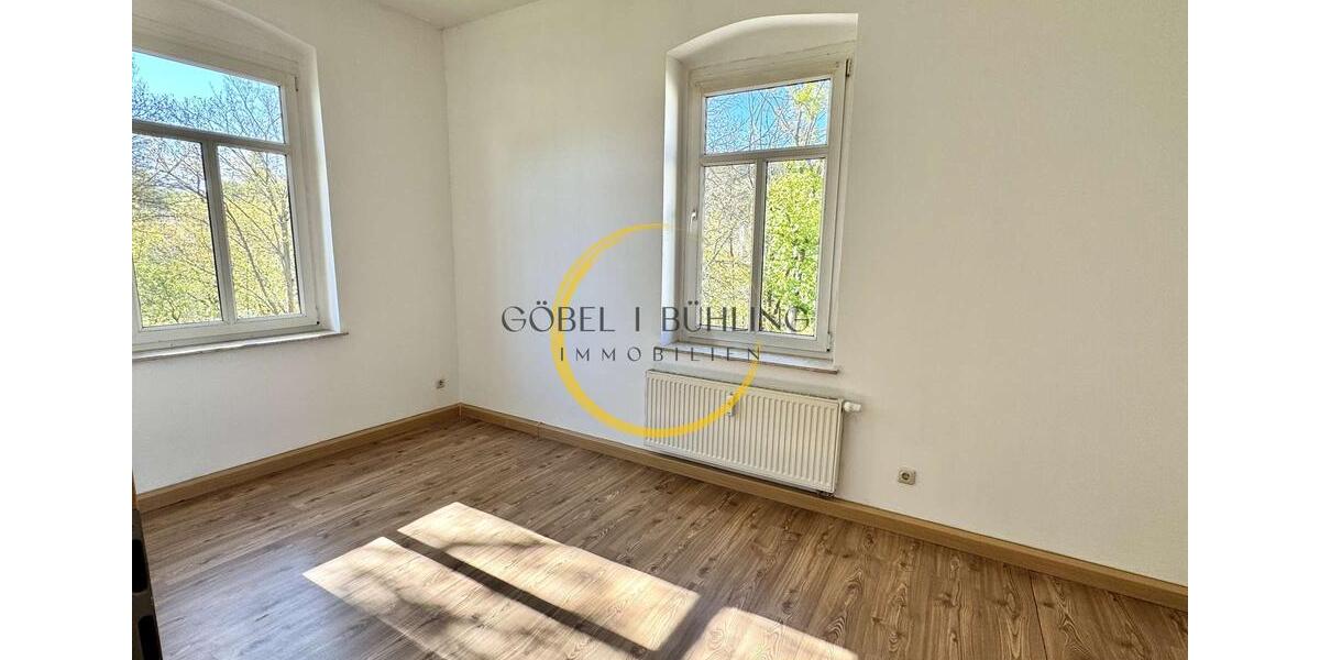 Etagenwohnung Weida - 4 Zimmer, 104 m&sup2;, 660&euro; | Angebot:26489781