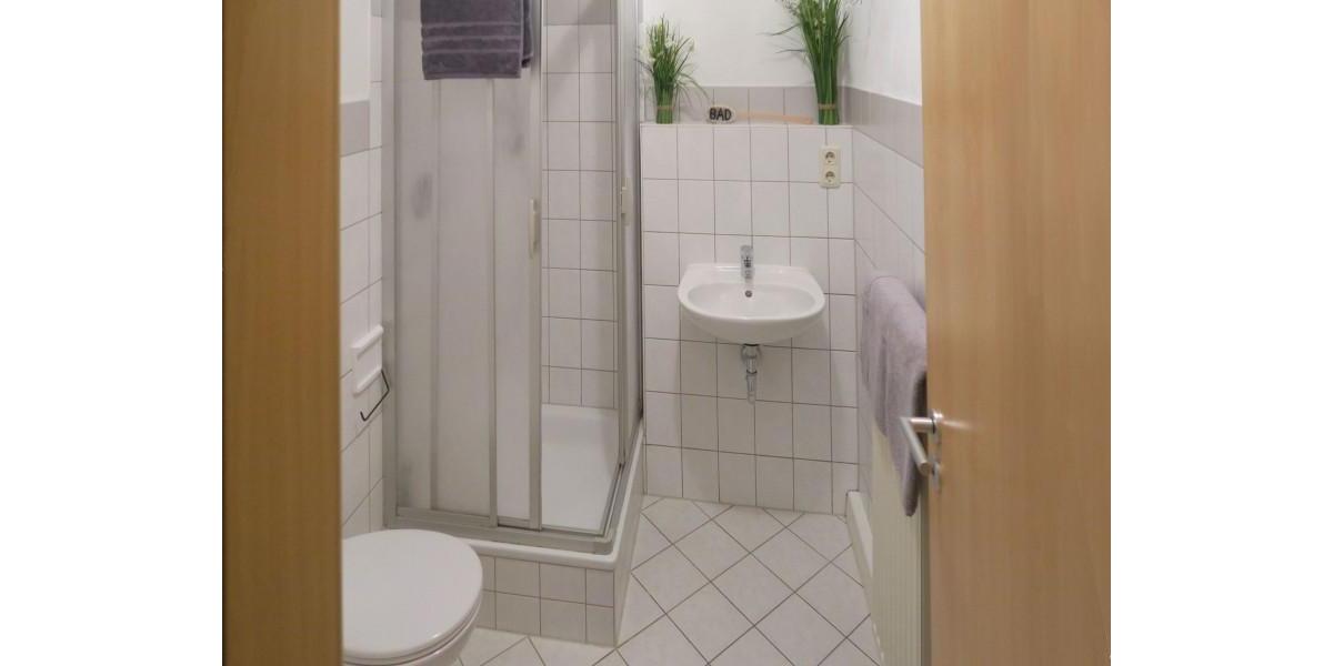 Etagenwohnung Gera Debschwitz - 1 Zimmer, 29 m&sup2;, 215&euro; | Angebot:26181163