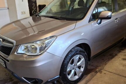 Subaru Forester 224.000 km 6.099 &euro; Werdau 08412