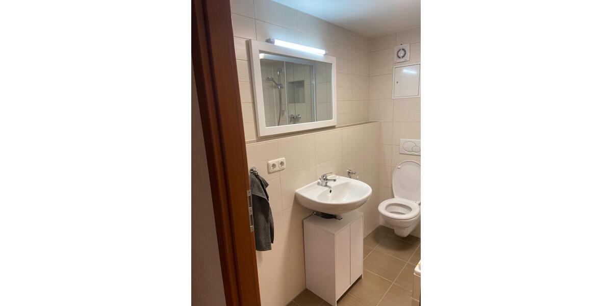 Etagenwohnung Gera Debschwitz - 2 Zimmer, 55 m&sup2;, 670&euro; | Angebot:25369396