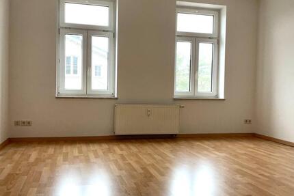 Wohnung Gera Alt-Taubenpreskeln - 1 Zimmer, 43 m&sup2;, 413&euro; | Angebot:21128141