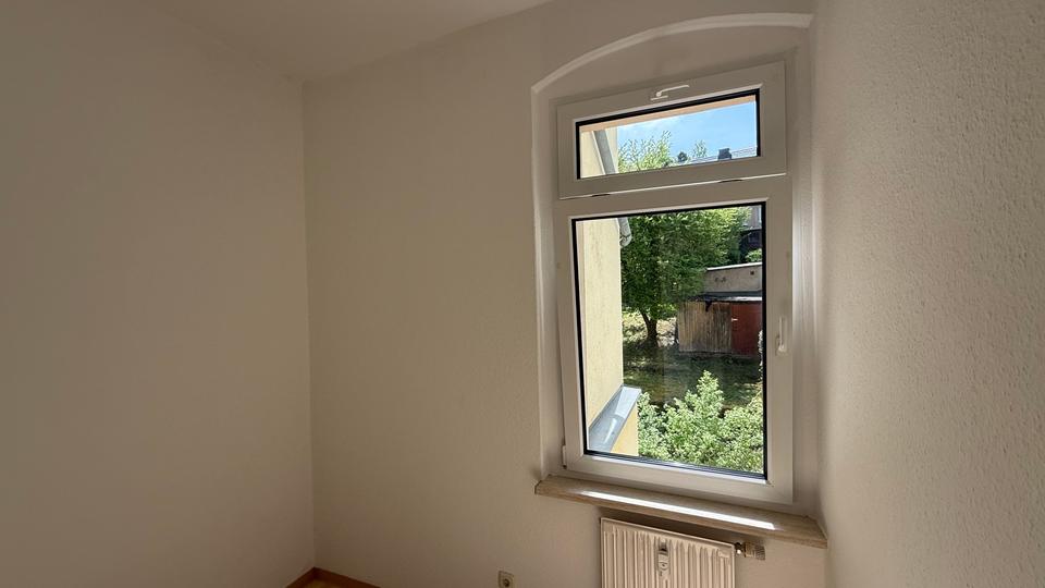 Etagenwohnung Greiz - 2 Zimmer, 44 m&sup2;, 230&euro; | Angebot:26462525