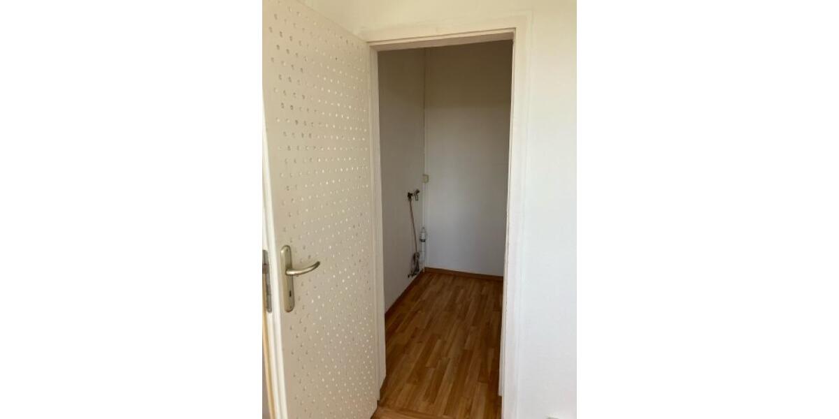 Etagenwohnung Gera Lusan - 4 Zimmer, 71 m&sup2;, 395&euro; | Angebot:26678239