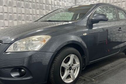 Kia ceed / Ceed 139.000 km 2.350 &euro; Werdau 08412