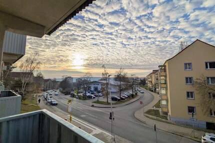 Kleine 3-Raum-Perle mit Balkon und charmanten Schnitt! 3 zimmer