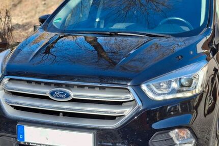 Ford Kuga 73.000 km 14.400 &euro; Auma-Weidatal 07955