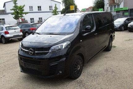 Opel Vivaro 172.000 km 14.400 € Zwickau 08056
