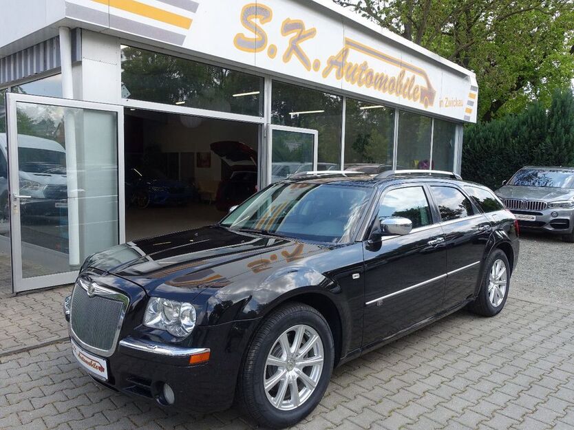 Chrysler 300C 227.900 km 7.990 € Zwickau 08056