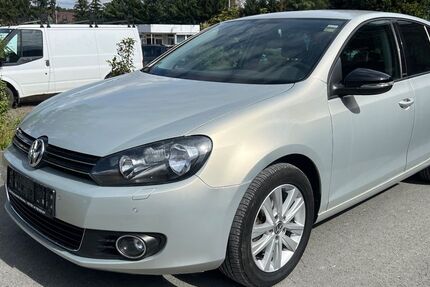 VW Golf 49.000 km 7.900 &euro; Werdau 08412