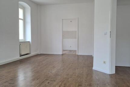 Wohnung Gera Debschwitz - 3 Zimmer, 73 m&sup2;, 420&euro; | Angebot:27638065