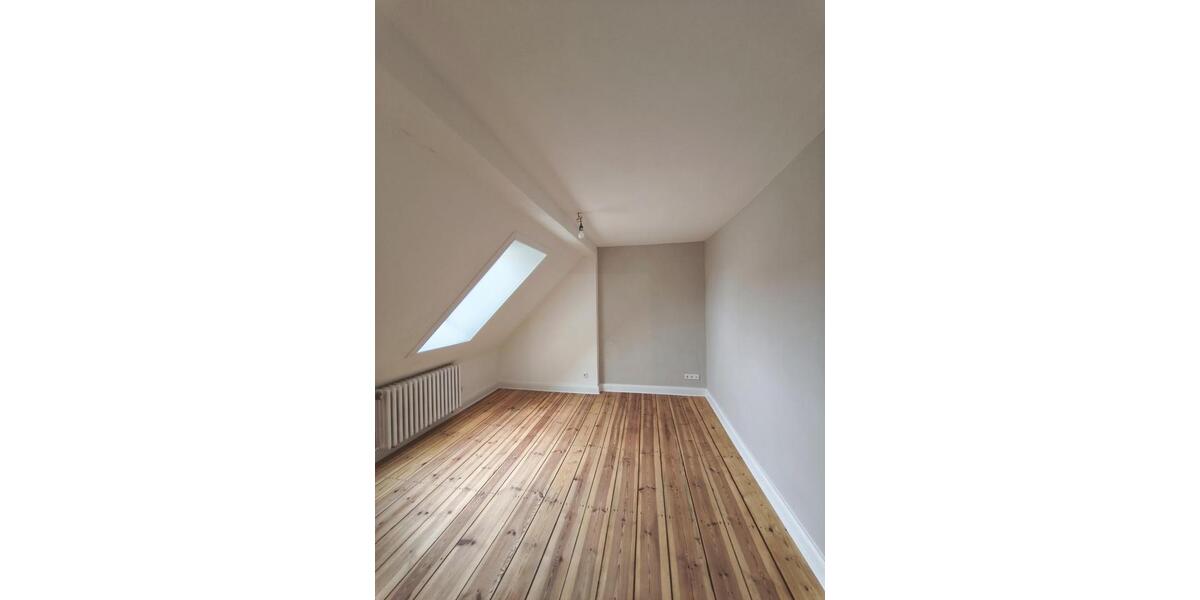 Maisonettenwohnung Hermsdorf - 4 Zimmer, 123 m&sup2;, 1.230&euro; | Angebot:26166660