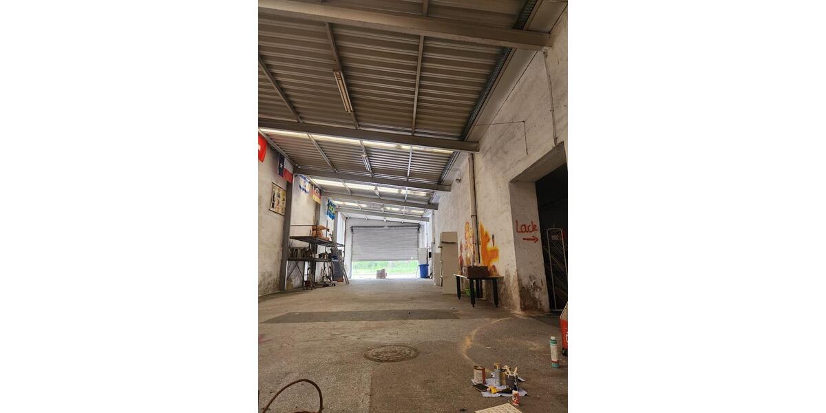 Halle, Lagerhalle zu vermieten zimmer