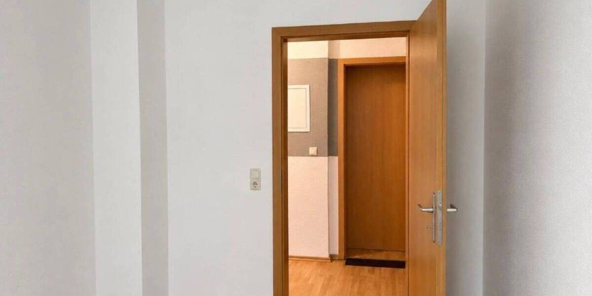 Etagenwohnung Altenburg Rasephas - 4 Zimmer, 90 m&sup2;, 82.000&euro; | Angebot:26763714
