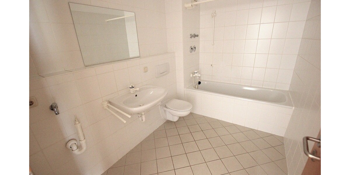 Bestlage! Tolle 2-Raum Wohnung mit Balkon, Aufzug & EBK in Untermhaus direkt am Küchengarten! - Etagenwohnung Gera Debschwitz | Angebot:26894879