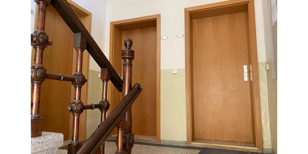 Etagenwohnung Gera Debschwitz - 2 Zimmer, 54 m&sup2;, 309&euro; | Angebot:26489783
